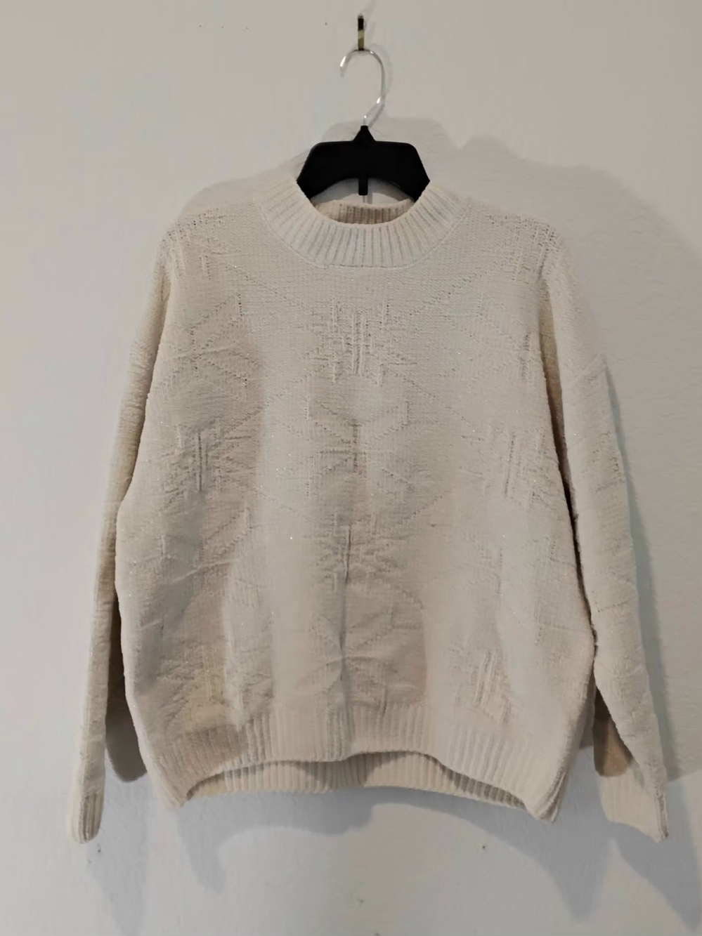 Weatherproof Vintage Women's Chenille Holiday Cream Knit Sweater